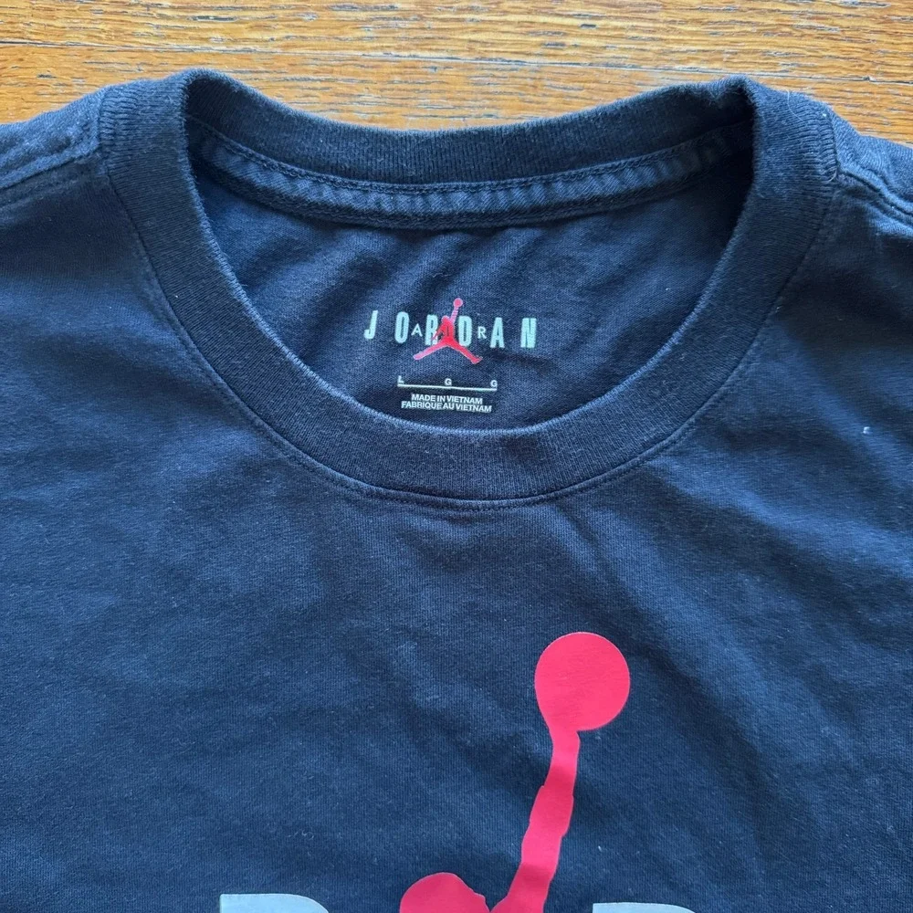 Jordan Mens Jumpman Graphic T-Shirt Black Red White Short Sleeve Size L‎